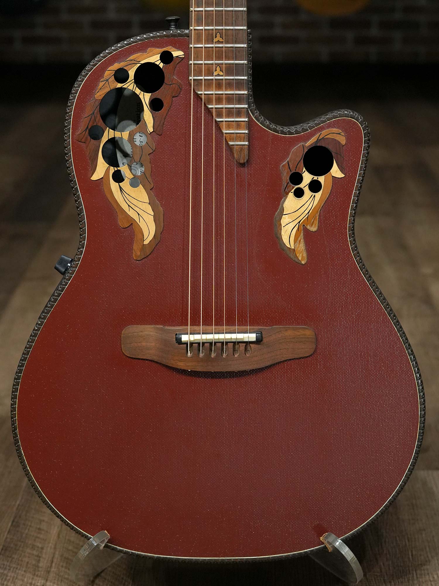 Ovation 1881-NB2 Adamas II Super Shallow Solid Red